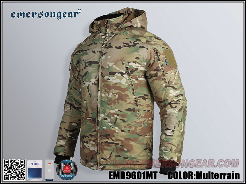 الملابس القطنية القطبية ذات العلامة الزرقاء من EmersonGear 'Arctic Fox'.